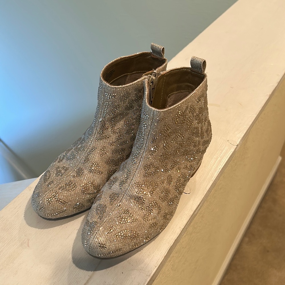 Gold Rhinestone Boots!! Size 13